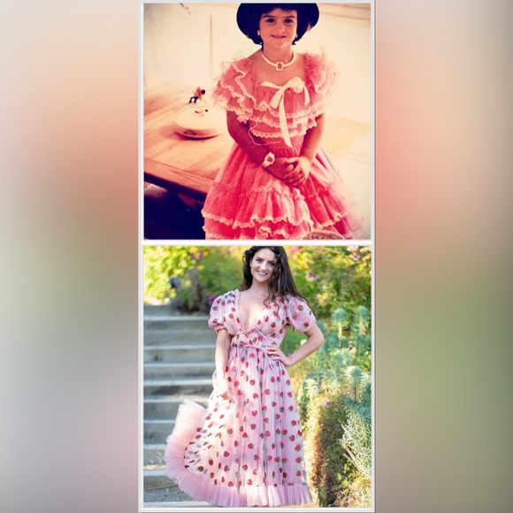 Hoarding Dresses Since 1985 - Picture 4 of 9